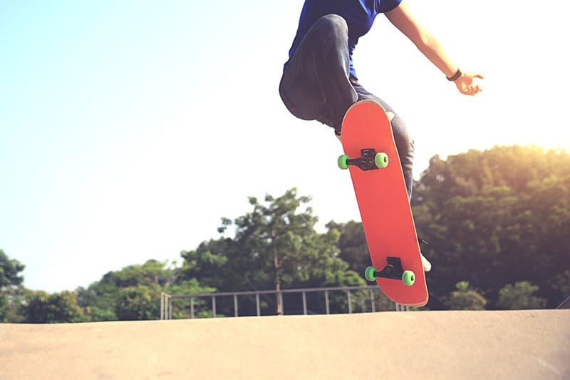 Skateboarding thumbnail